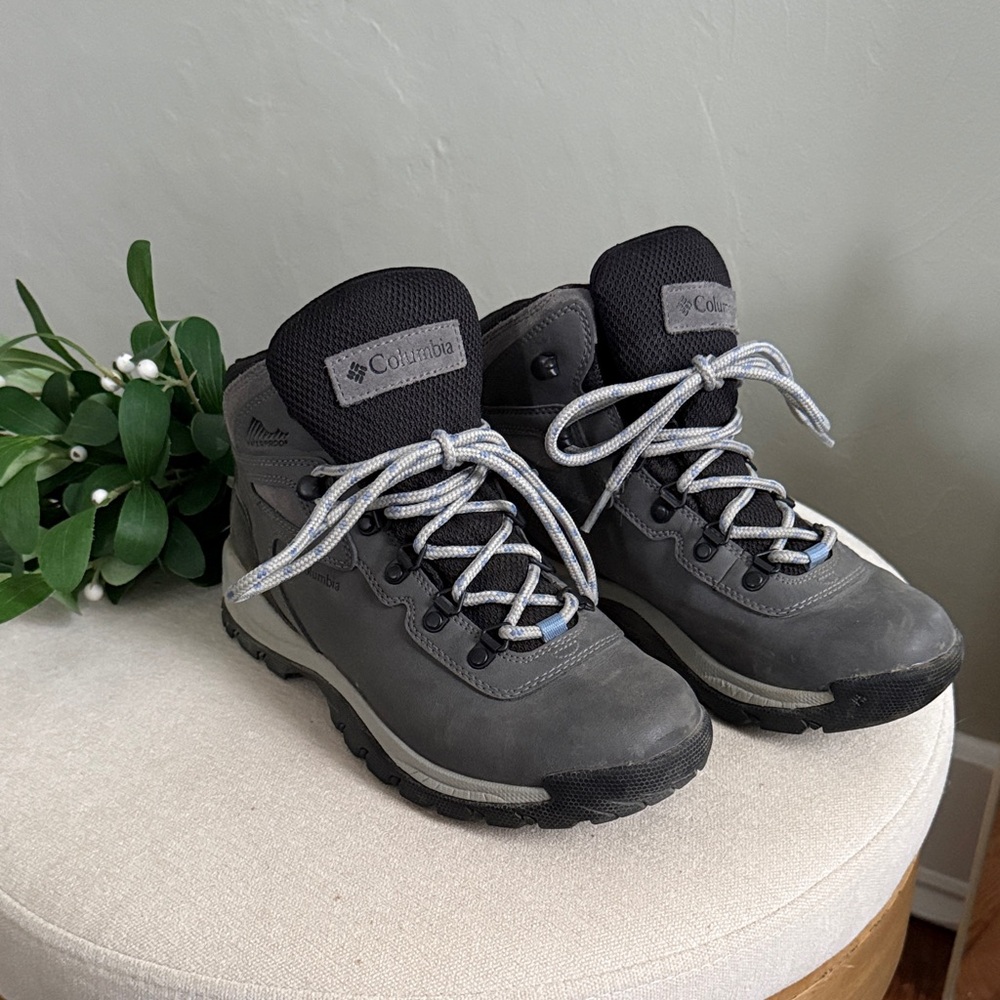 Columbia Women’s Hiking Boots